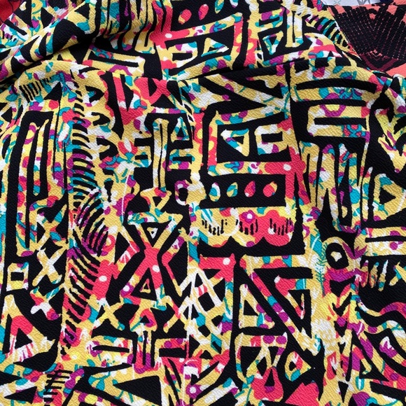 LuLaRoe Cassie - Picture 3 of 4